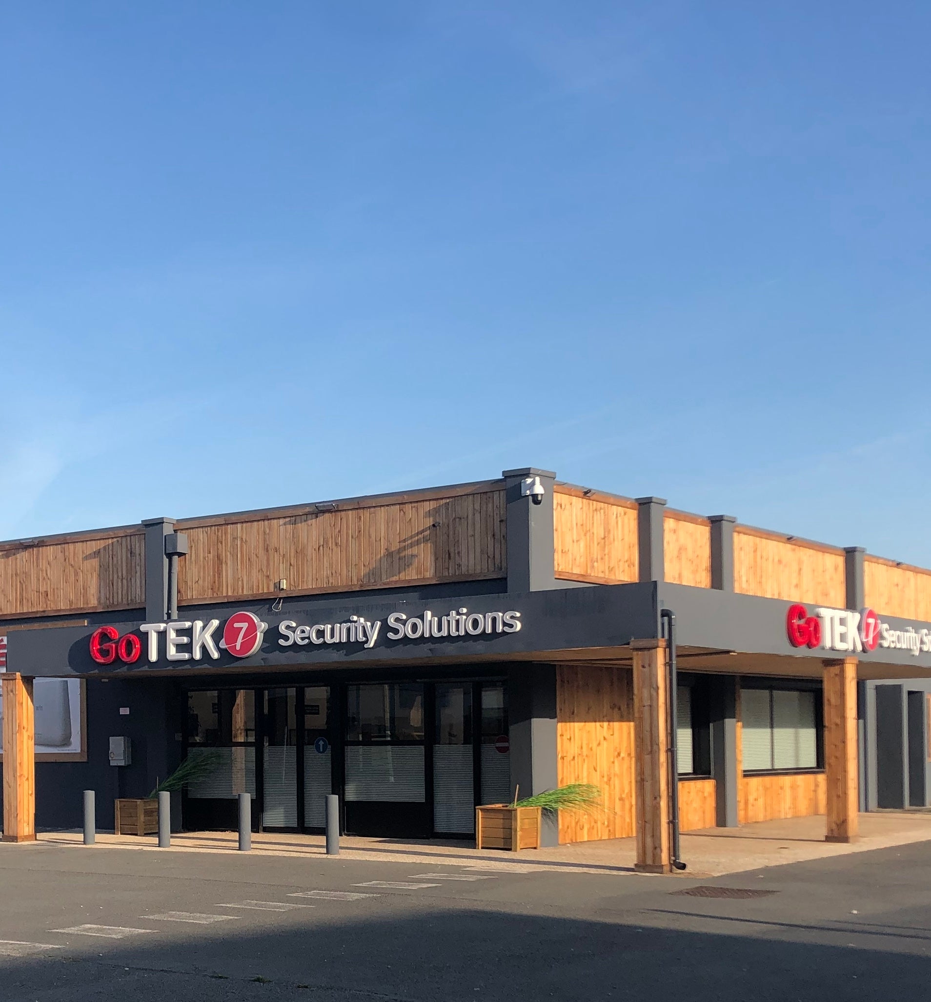 GoTEK7 office